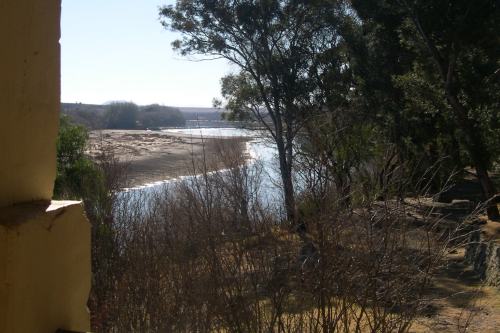 Aliwal-Riverside Lodge (2)